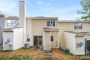 3105 Summercroft Ln, Charlotte, NC 28269 - Photo 26