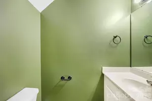 3105 Summercroft Ln, Charlotte, NC 28269 - Photo 6