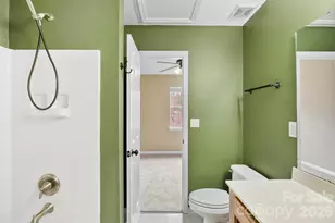 3105 Summercroft Ln, Charlotte, NC 28269 - Photo 20