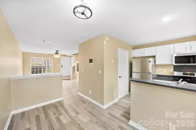 3105 Summercroft Lane, Charlotte, NC 28269 - Photo 10