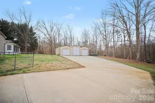 752 Sam Brown Rd, Gastonia, NC 28056 - Photo 32