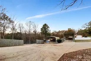 752 Sam Brown Rd, Gastonia, NC 28056 - Photo 6