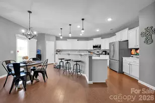 175 Falls Cove Dr, Troutman, NC 28166 - Photo 8