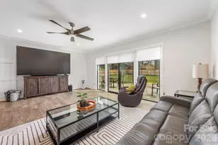 7710 Ridgeloch Pl, Charlotte, NC 28226 - Photo 12