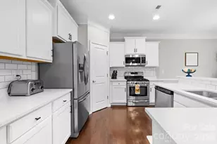 5020 Fenwick Ct, Lancaster, SC 29720 - Photo 2