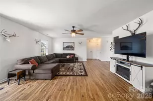 129 New River Dr, Fletcher, NC 28732 - Photo 14