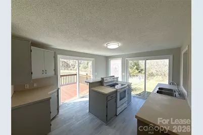 513 Rhodes Avenue, Kings Mountain, NC 28086 - Photo 4