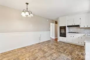 110 Hillcrest Dr, Belmont, NC 28012 - Photo 8