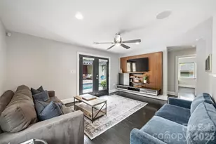 1734 Club Rd, Charlotte, NC 28205 - Photo 12