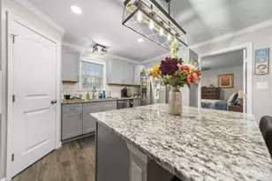 211 E Ohio Ave, Bessemer City, NC 28016 - Photo 14