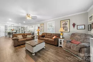 211 E Ohio Ave, Bessemer City, NC 28016 - Photo 6