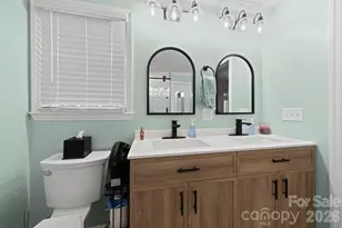 211 E Ohio Ave, Bessemer City, NC 28016 - Photo 22