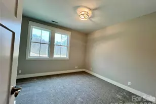 105 Chimney Chase Trl, Hendersonville, NC 28739 - Photo 18