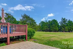 8215 Circle Tree Ln, Charlotte, NC 28277 - Photo 2