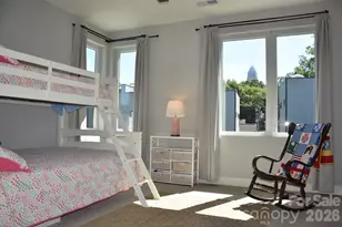 916 Westbrook Dr, Charlotte, NC 28202 - Photo 26