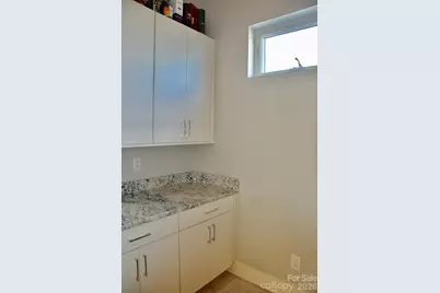 916 Westbrook Drive #B, Charlotte, NC 28202 - Photo 32