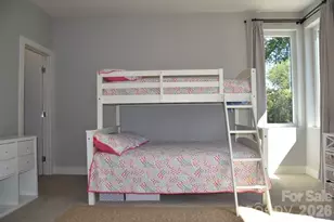 916 Westbrook Dr, Charlotte, NC 28202 - Photo 28