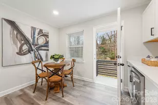 915 Crestmere St, Charlotte, NC 28208 - Photo 10