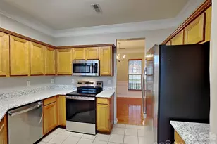 12927 Deaton Hill Dr, Charlotte, NC 28269 - Photo 4