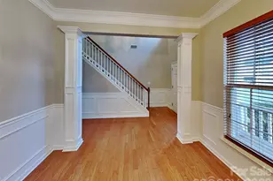 12927 Deaton Hill Dr, Charlotte, NC 28269 - Photo 8