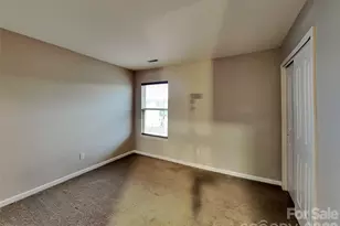 12927 Deaton Hill Dr, Charlotte, NC 28269 - Photo 14