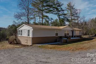 250 Dirt Rd, Taylorsville, NC 28681 - Photo 32