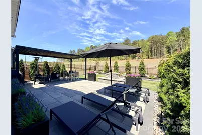 5212 Glenwalk Drive, Charlotte, NC 28269 - Photo 1