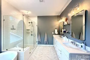 5212 Glenwalk Dr, Charlotte, NC 28269 - Photo 32