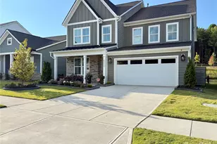 5212 Glenwalk Dr, Charlotte, NC 28269 - Photo 2