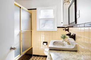 3 Valley Ln, Asheville, NC 28804 - Photo 22