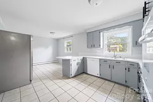 3424 Autumn Dr, Gastonia, NC 28056 - Photo 12