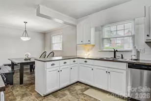 1019 Pennton Ave SW, Lenoir, NC 28645 - Photo 12