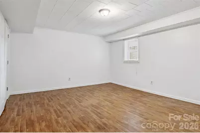 1019 Pennton Avenue SW, Lenoir, NC 28645 - Photo 32