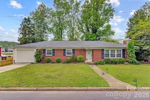 1019 Pennton Ave SW, Lenoir, NC 28645 - Photo 2