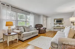 1019 Pennton Ave SW, Lenoir, NC 28645 - Photo 6