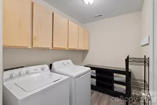 9927 Daufuskie Dr, Charlotte, NC 28278 - Photo 34