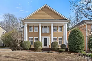 9927 Daufuskie Dr, Charlotte, NC 28278 - Photo 2