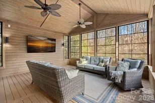 9927 Daufuskie Dr, Charlotte, NC 28278 - Photo 4