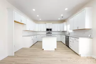 2705 Gosling Terrace Rd, Charlotte, NC 28262 - Photo 24