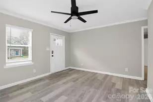 112 Oregon St, Charlotte, NC 28208 - Photo 12