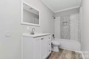 112 Oregon St, Charlotte, NC 28208 - Photo 32