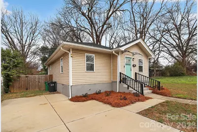 112 Oregon Street, Charlotte, NC 28208 - Photo 2