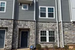 3738 Memorial Pkwy, Charlotte, NC 28217 - Photo 1