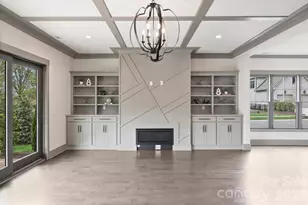 8159 Fairview Rd, Charlotte, NC 28226 - Photo 20