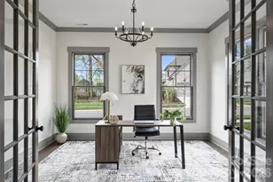 8159 Fairview Rd, Charlotte, NC 28226 - Photo 4