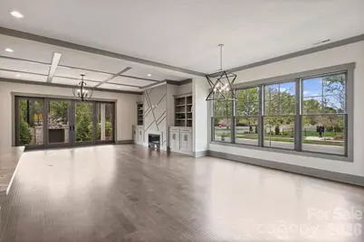 8159 Fairview Road, Charlotte, NC 28226 - Photo 10