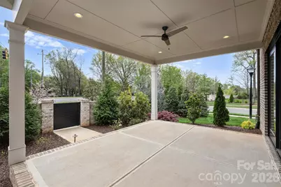 8159 Fairview Road, Charlotte, NC 28226 - Photo 44