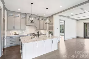 8159 Fairview Rd, Charlotte, NC 28226 - Photo 14