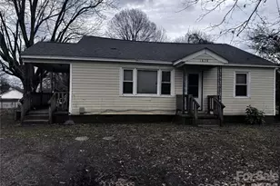 1838 Gay St, Statesville, NC 28625 - Photo 1