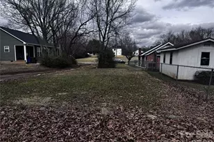 1838 Gay St, Statesville, NC 28625 - Photo 6